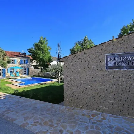 Lemon Zadarvillas * Vir